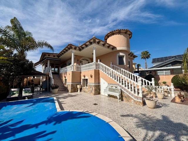 Casa chalet en Venta en Benferri