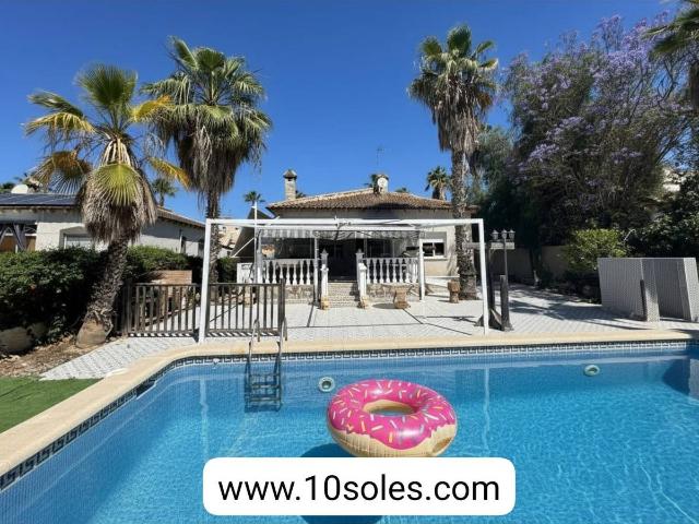 Casa chalet en Venta en Benferri