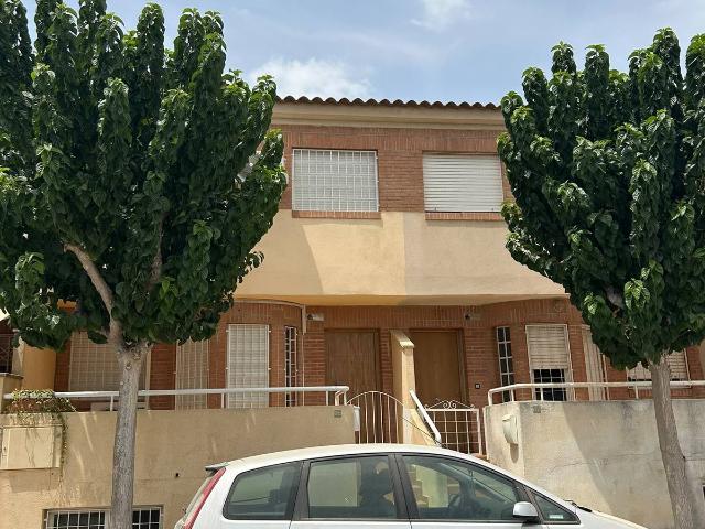 Casa chalet en Venta en Beniaján