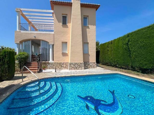 Casa chalet en Venta en Beniarbeig