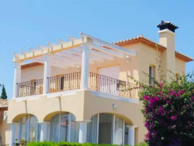 Casa chalet en Venta en Beniarbeig