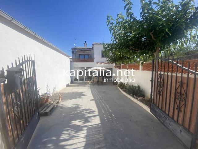 Casa chalet en Venta en Benilloba
