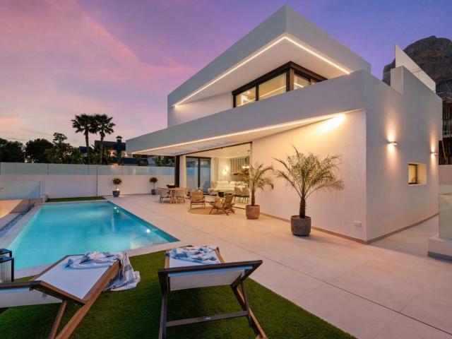 Casa chalet en Venta en Benimantell