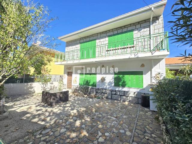 Casa chalet en Venta en Becerril de la Sierra