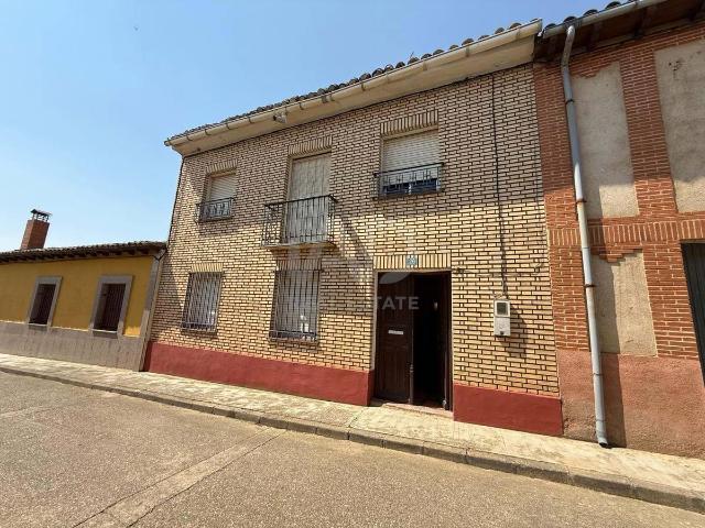 Casa chalet en Venta en Becilla de Valderaduey