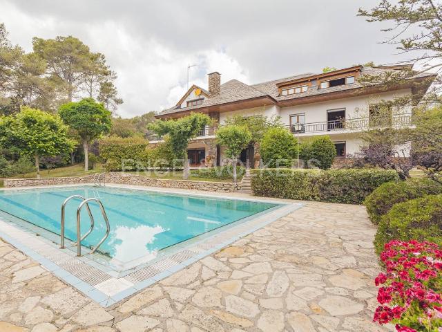 Casa chalet en Venta en Begues