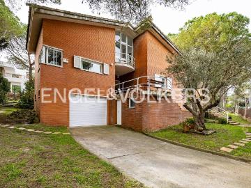Casa chalet en Venta en Begues