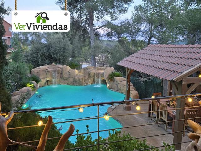 Casa chalet en Venta en Begues