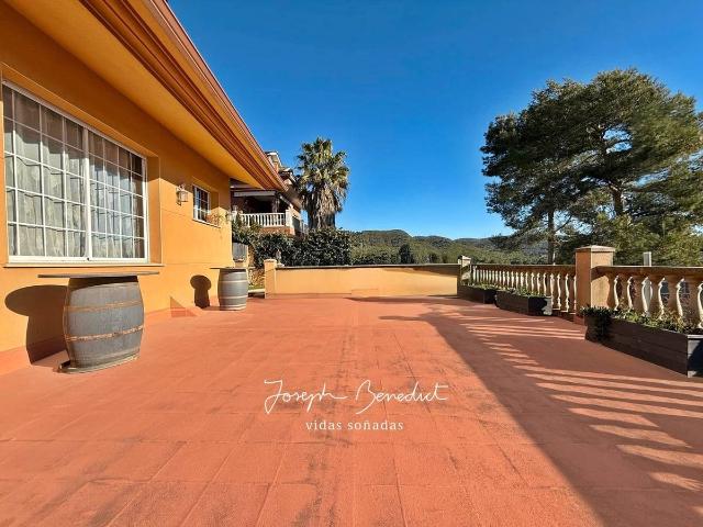 Casa chalet en Venta en Begues