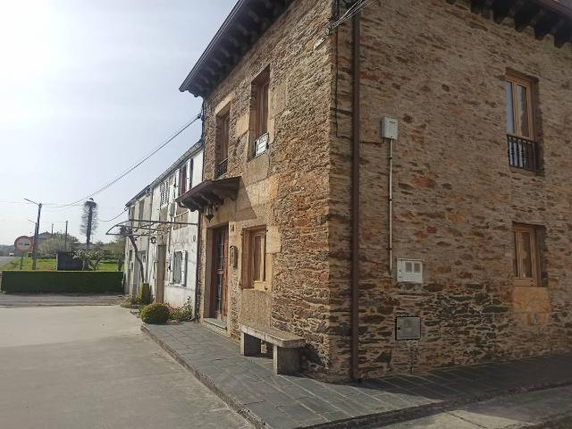 Casa chalet en Venta en Begonte