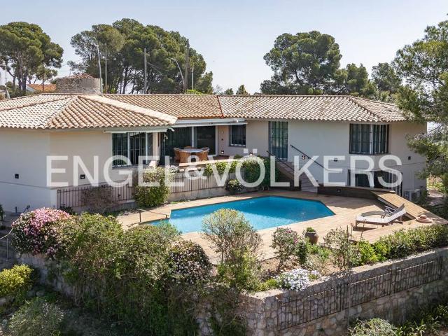 Casa chalet en Venta en Bellamar