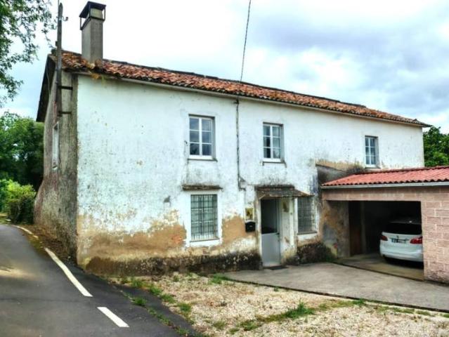 Casa chalet en Venta en Bergondo