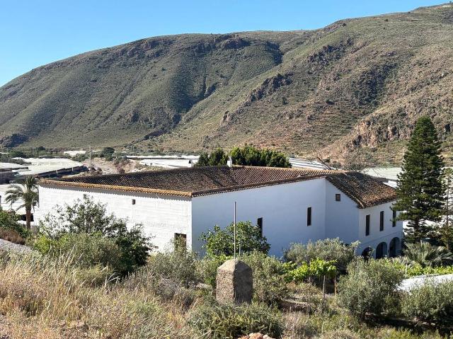 Casa chalet en Venta en Berja