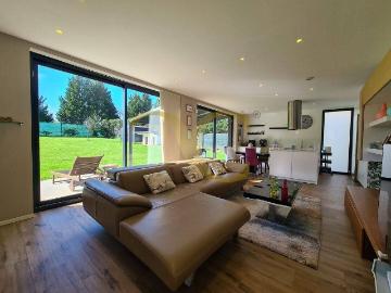 Casa chalet en Venta en Bernueces