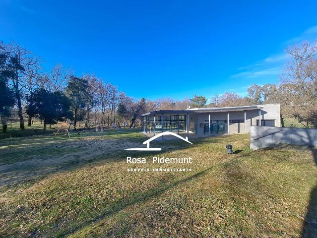 Casa chalet en Venta en Bescanó