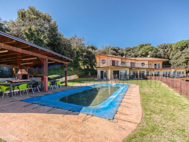 Casa chalet en Venta en Bescanó