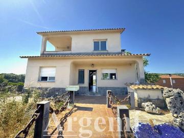 Casa chalet en Venta en Bigues i Riells del Fai
