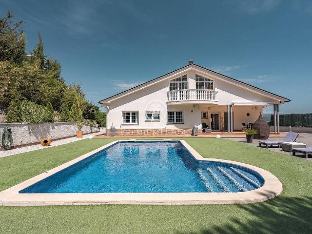 Casa chalet en Venta en Bigues i Riells del Fai