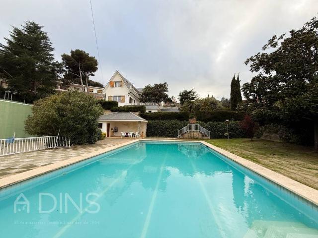 Casa chalet en Venta en Bigues i Riells del Fai