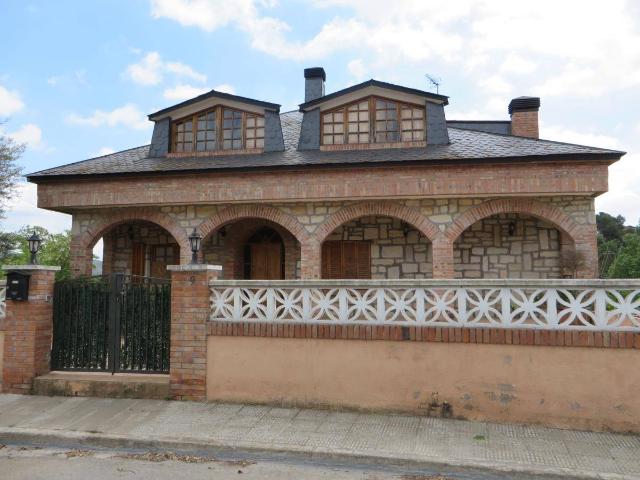 Casa chalet en Venta en Bigues i Riells del Fai