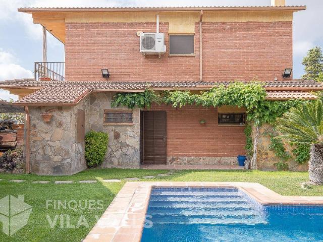 Casa chalet en Venta en Bigues i Riells del Fai