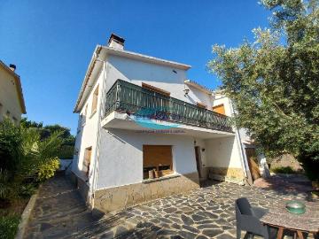 Casa chalet en Venta en Bigues i Riells del Fai