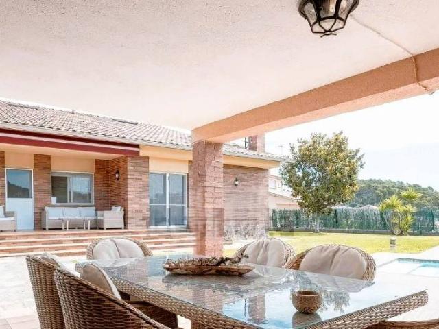 Casa chalet en Venta en Bigues i Riells del Fai