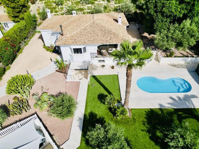 Casa chalet en Venta en Bonalba Cotoveta