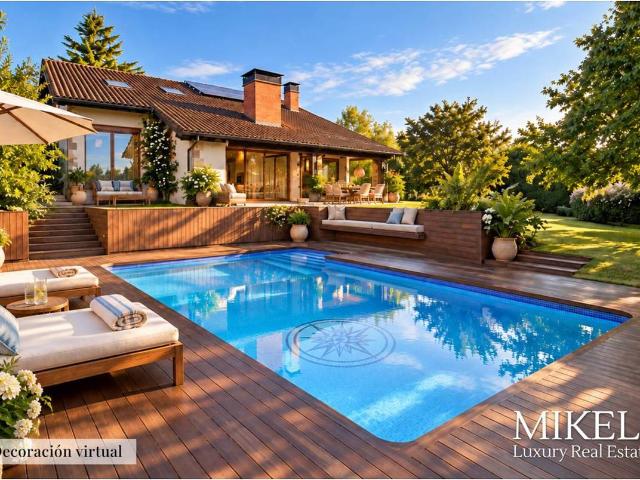 Casa chalet en Venta en Boo