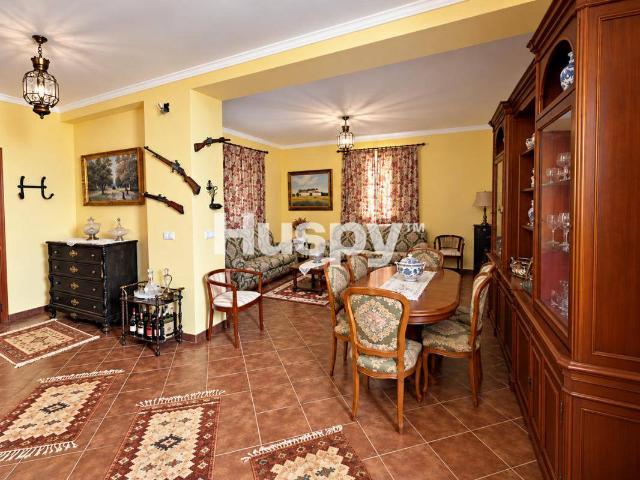 Casa chalet en Venta en Bobadilla Bobadilla Estación La Joya