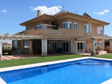 Casa chalet en Venta en Bobadilla Bobadilla Estación La Joya
