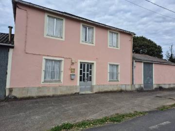 Casa chalet en Venta en Boimorto