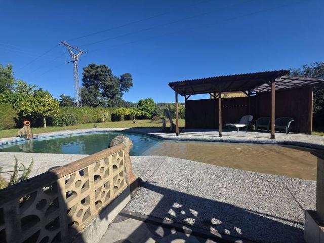 Casa chalet en Venta en Boiro