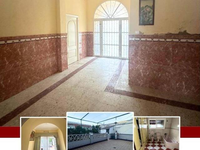 Casa chalet en Venta en Brenes
