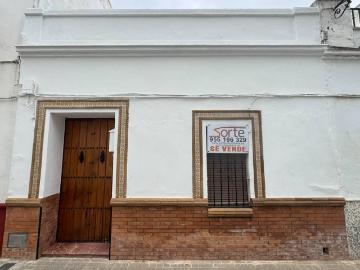 Casa chalet en Venta en Brenes