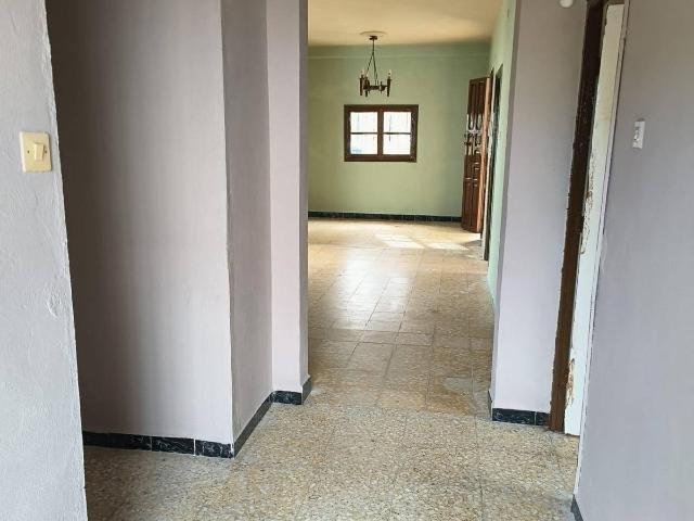 Casa chalet en Venta en Brenes
