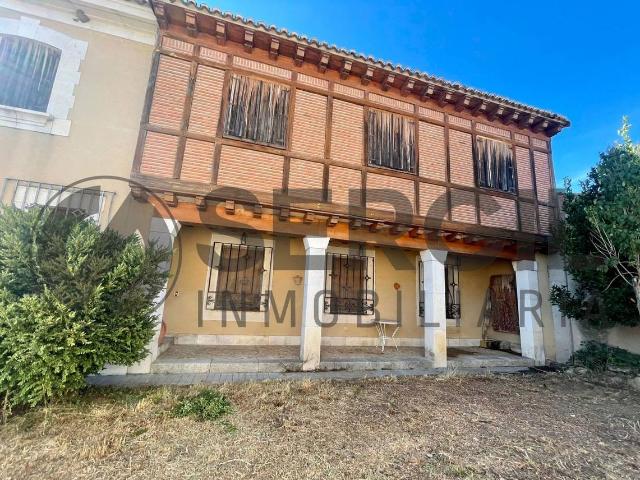 Casa chalet en Venta en Brieva