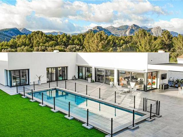 Casa chalet en Venta en Bunyola