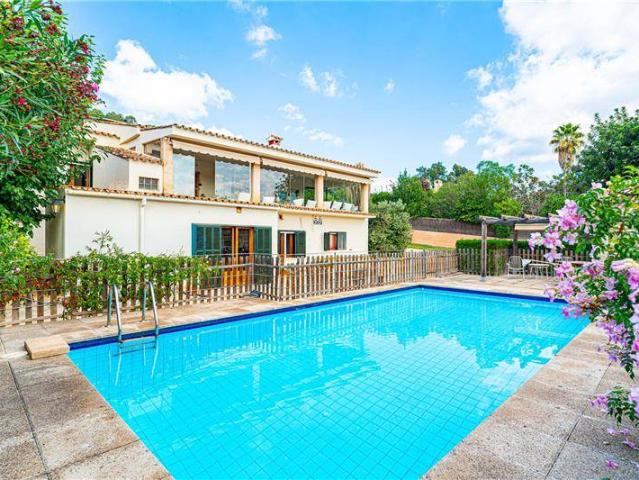 Casa chalet en Venta en Bunyola