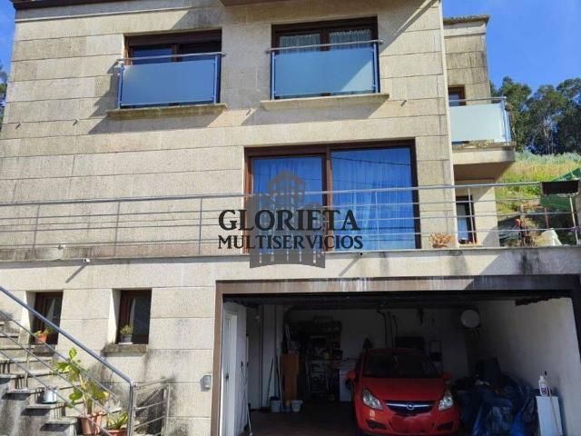 Casa chalet en Venta en Bueu