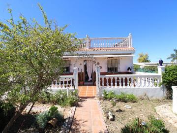 Casa chalet en Venta en Buenavista Lauro Golf