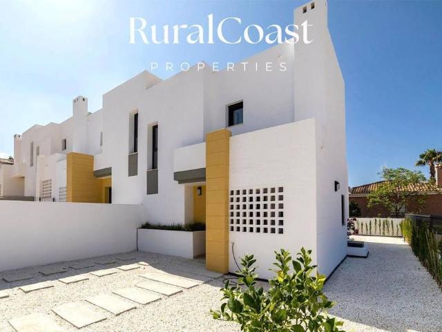Casa adosada en Venta en Busot