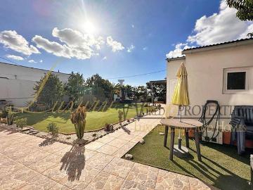 Casa chalet en Venta en Buzanada