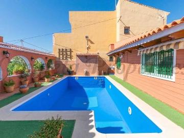 Casa chalet en Venta en Camino Algarrobo Las Arenas