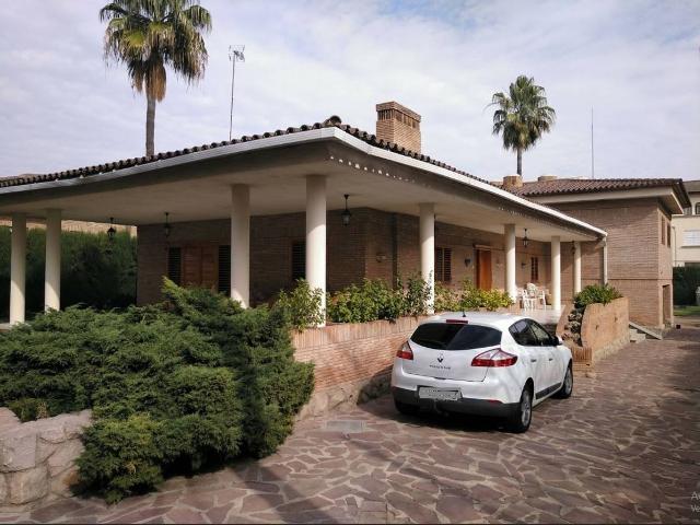 Casa chalet en Venta en Camino de Onda Salesianos