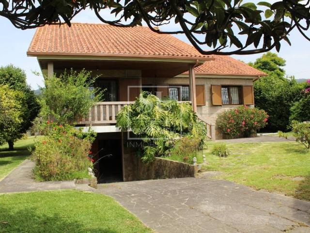 Casa chalet en Venta en Camos