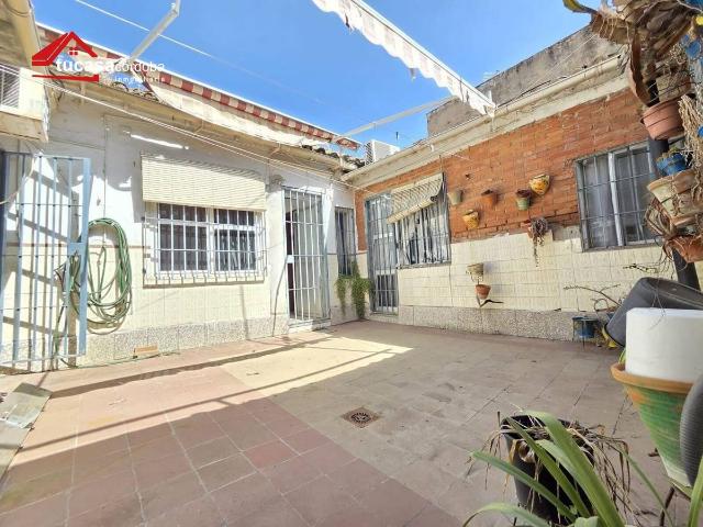 Casa chalet en Venta en Campo de la Verdad Miraflores