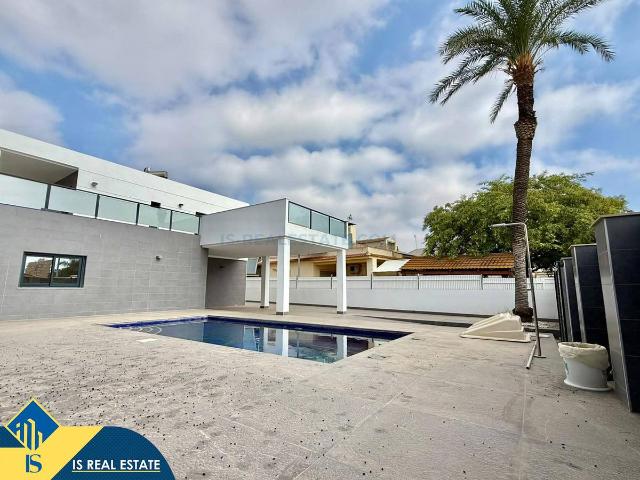 Casa chalet en Venta en Campoamor