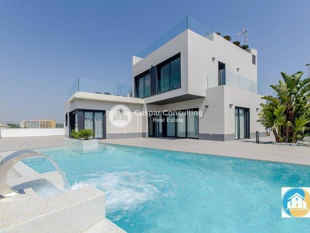 Casa chalet en Venta en Campoamor