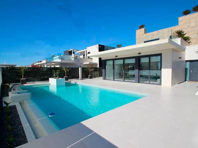 Casa chalet en Venta en Campoamor